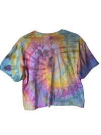 Image 6 of S Crop Tee in Muted 90's Spiral Ice Dye