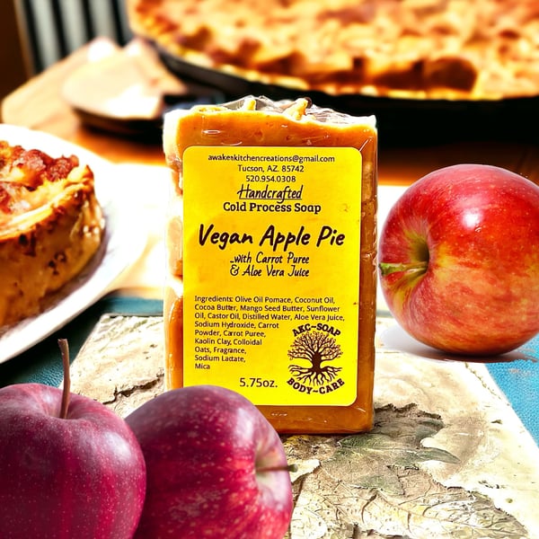 Image of "Apple Pie" with Carrot Puree - CP Soap-Vegan