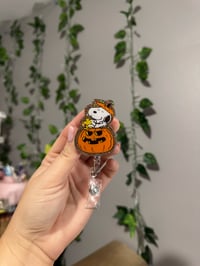 Snoopy in pumpkin 