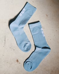 Image 3 of The Pace Socks (Teal)
