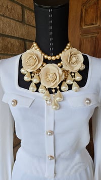 Image 5 of Flower Pearl Statement Necklaces 