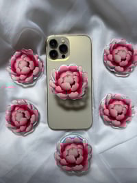 Image 1 of Peony Mag Grippie