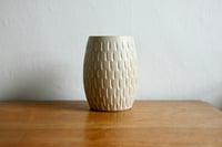 Image 2 of LISCAR white vase 2