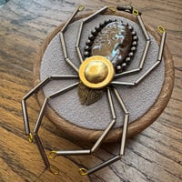 Image 5 of Cameo spider (a, 3 inches)