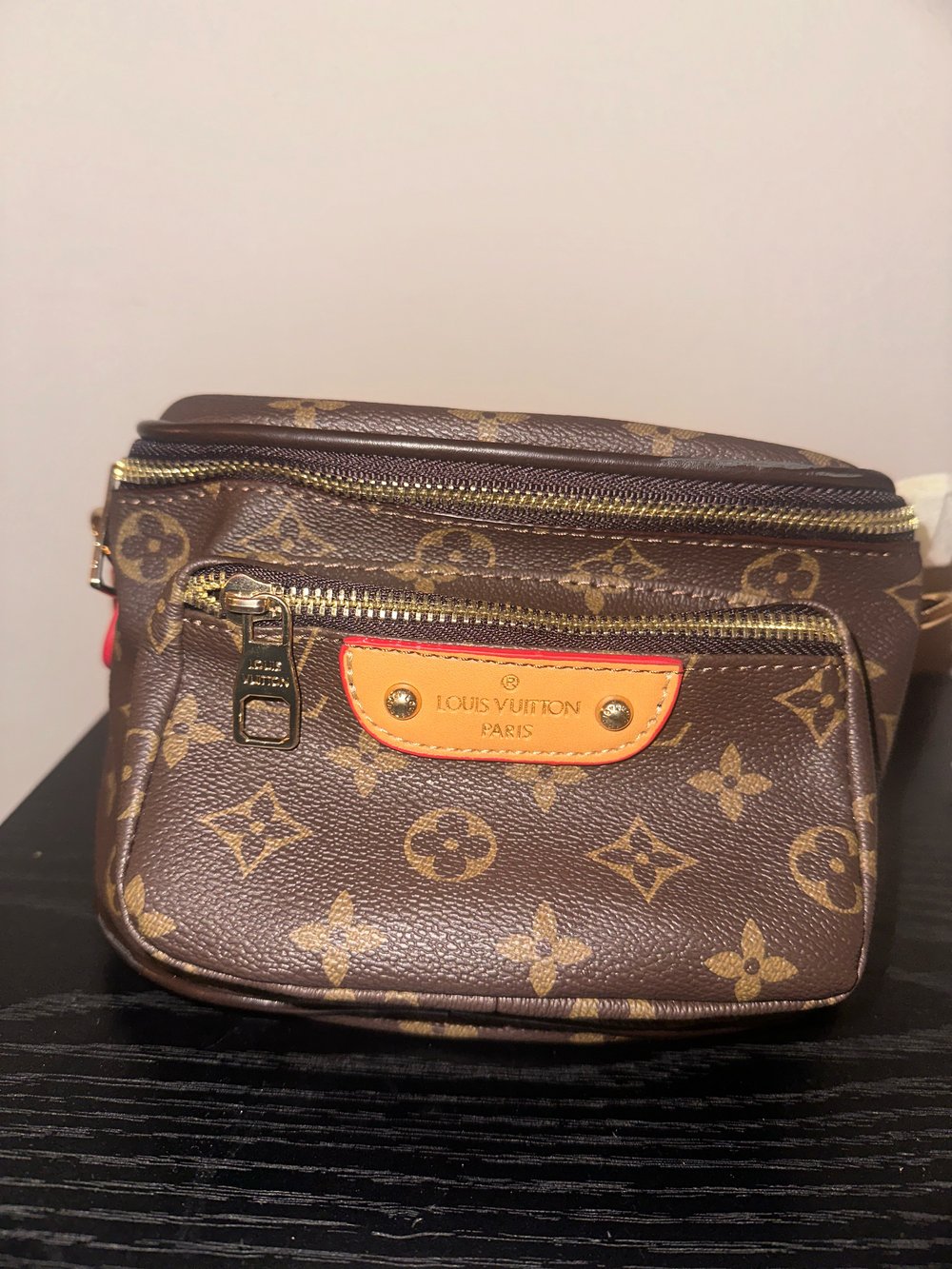 LV 3 in 1 multipurpose Mini Bumbag 