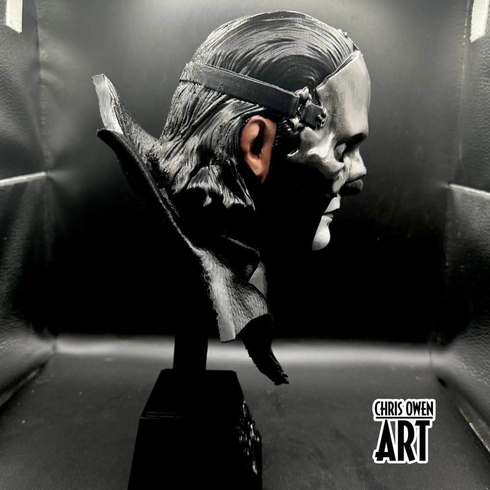 Ghost - Papa V Emaratus Bust