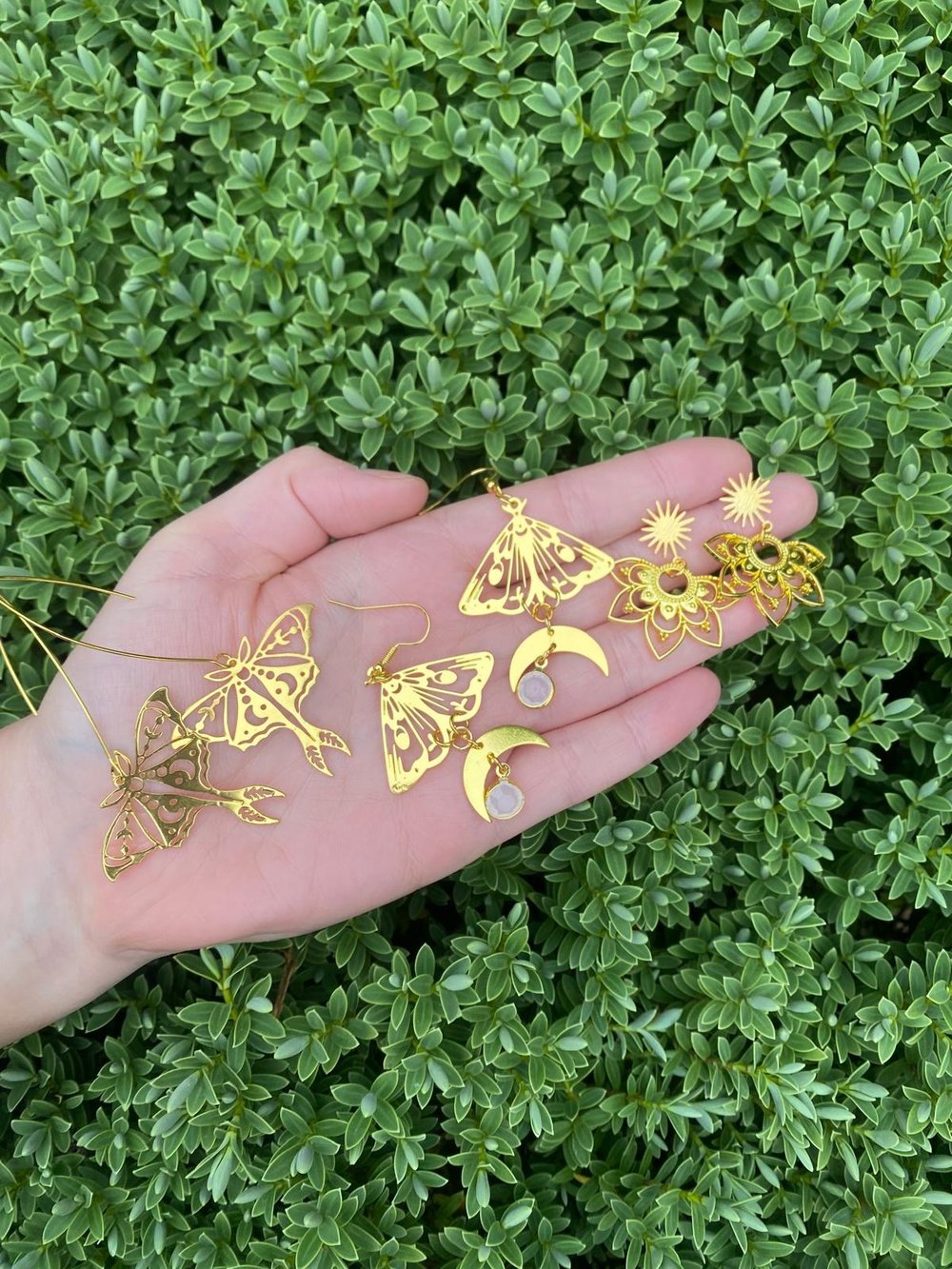 golden whimsical earrings!