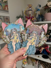 Image 1 of Gatto Dei Fiori enamel pin 