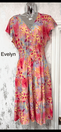 Evelyn - Angel Sleeve Midi Dress
