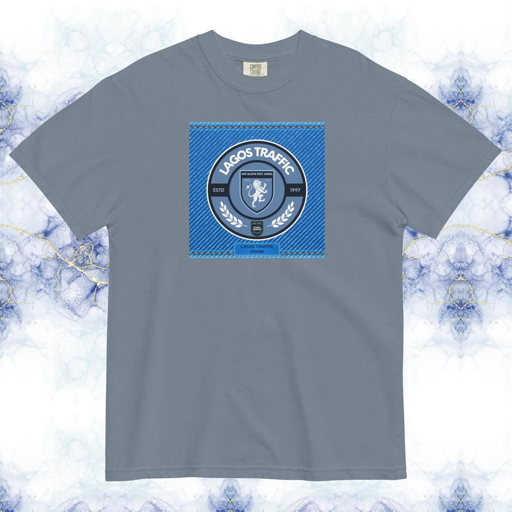 ICONIC LTC SIGNATURE BADGE TEE - ICE BLUE DENIM