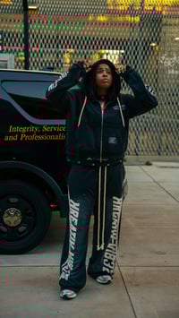 Image 3 of “NOIR  VIB3Z” OVERSIZED PANT