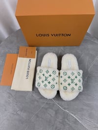 Image 4 of Lou sherpa women’s slides 