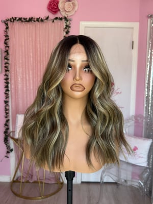 Image of Tiana luxury (ready to ship)