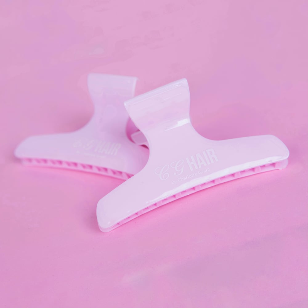 Image of 𝒞𝒢HAIR Butterfly Clamp