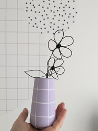 Image 2 of Petit vase violet à carreaux