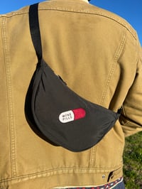 Image 2 of Marsupio  Wine Pills 