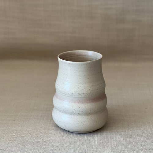 Image of MELLOW VASE