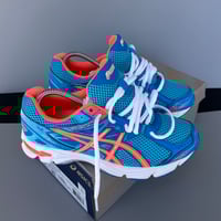 Image 1 of size: us5.5B uk4.5 eu38 cm24