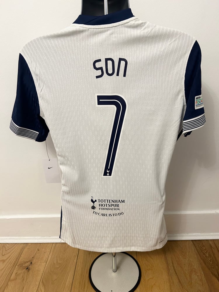 Image of Tottenham Hotspur “SON 7” Vaporknit 2024/25 Home Europa Final Shirt (M)
