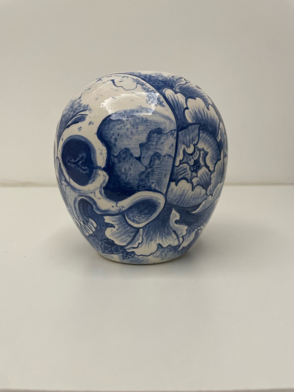 Skull-peonies-hoju ceramic 