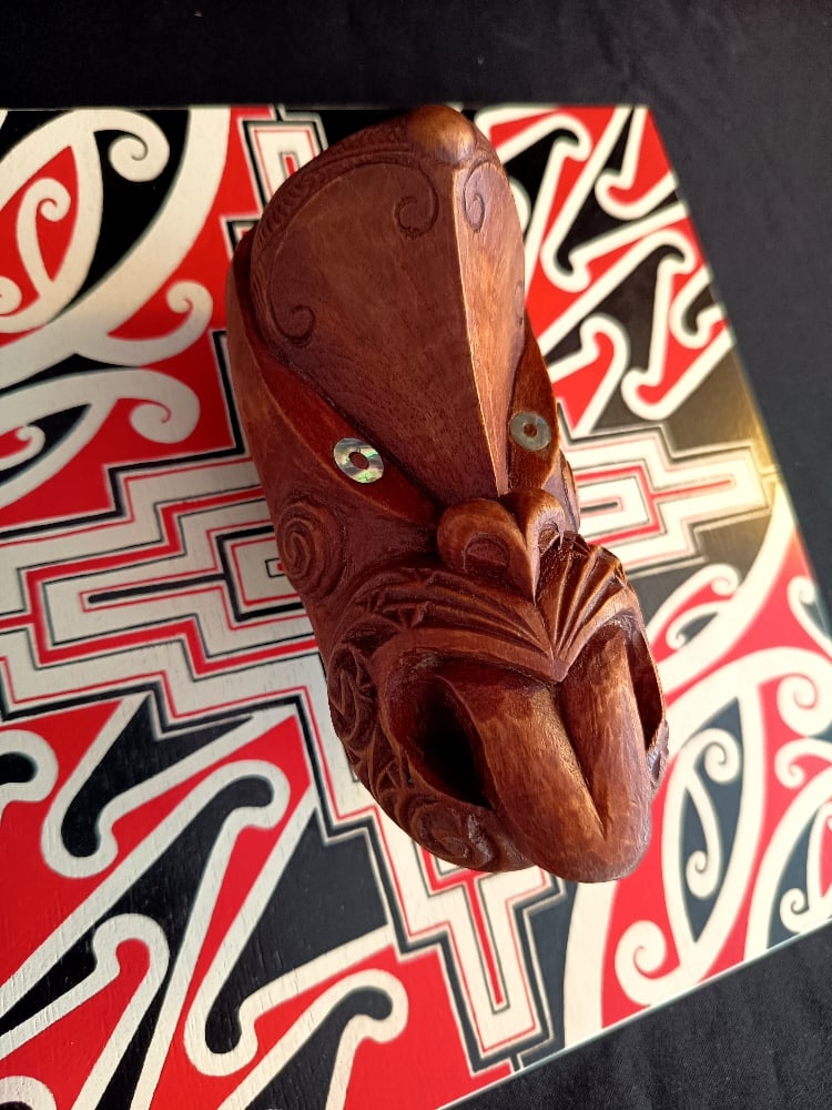 Image of UPOKO ON PANEL 