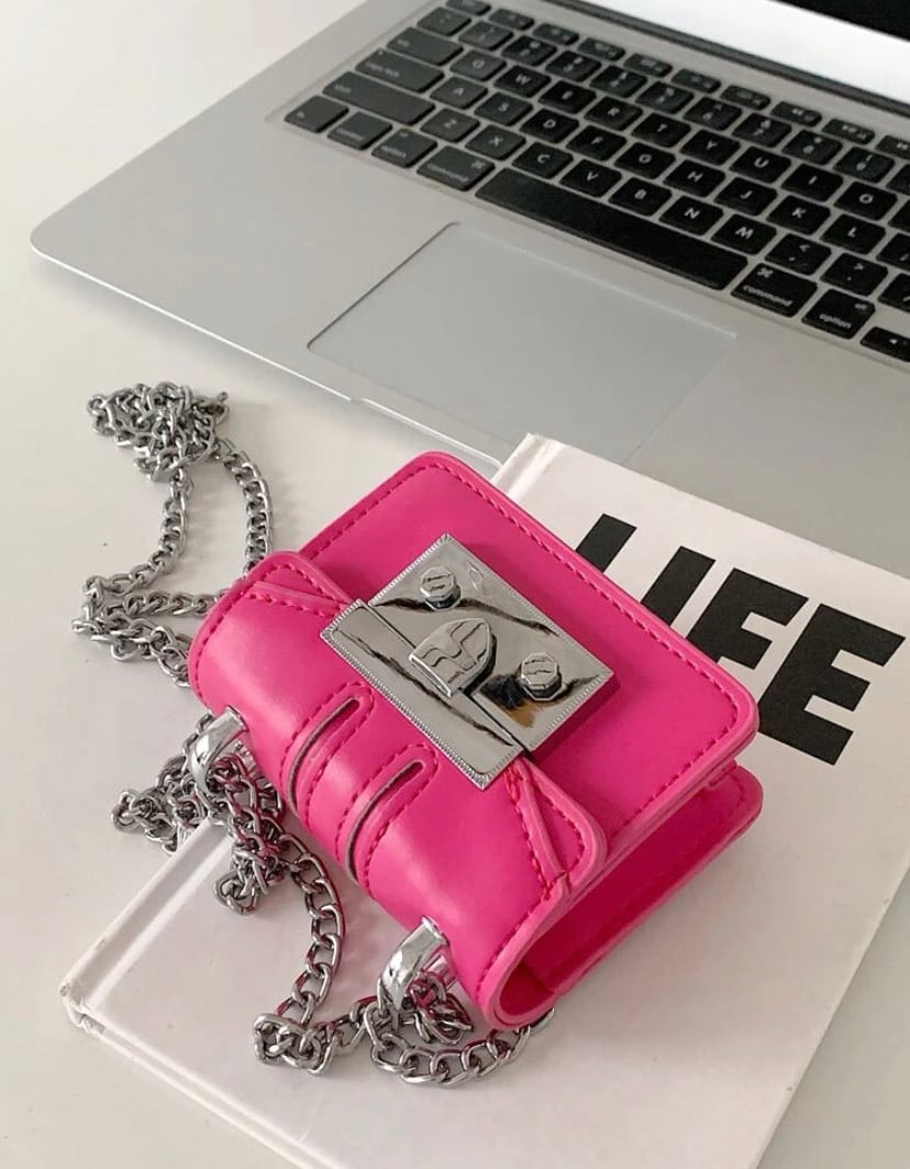 MyLockMe Super Mini Chain Bag @shopluxeitems Price: 1600 AUD
