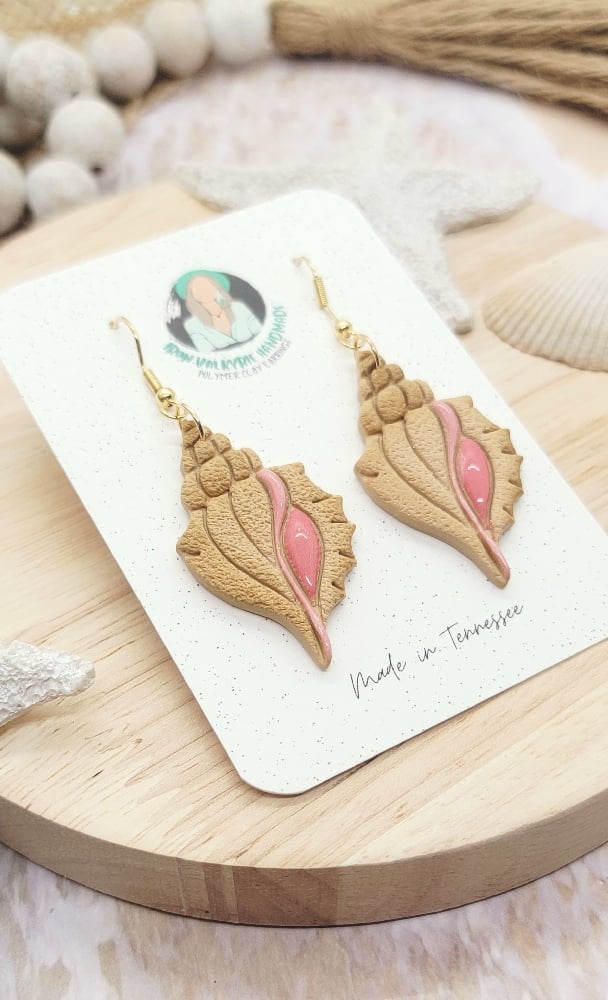 Image of Coastal Conch Dangles