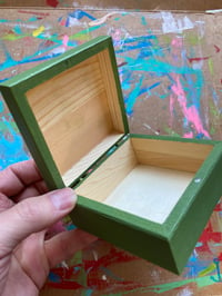 Image 5 of Manifesting Ginger Square Box