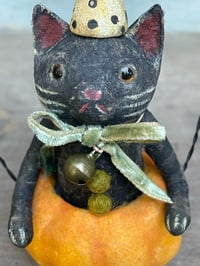 Image 2 of Halloween Cat 11