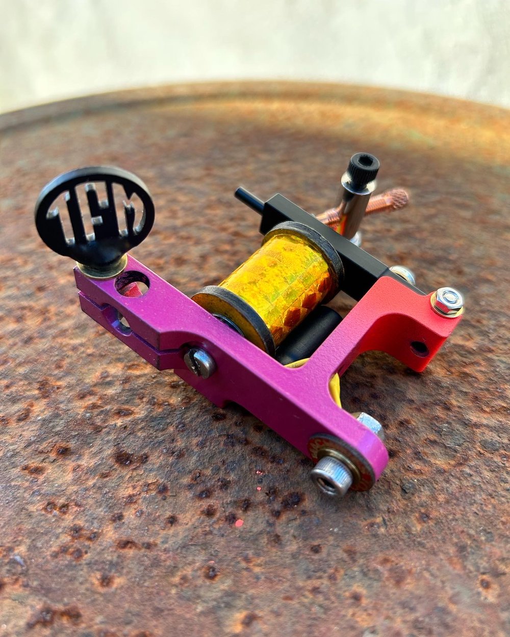 DOGO V2  - HYBRID - “FLUO DUE”
