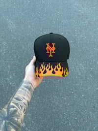 Image 3 of BLACK FLAMING ASPHALT  NEW YORK METS CUSTOM FITTED CAP