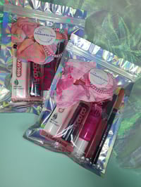 Image 3 of Tye Dye Lip Bundles 💋