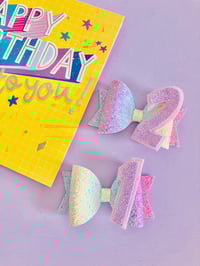 Rainbow number bow 
