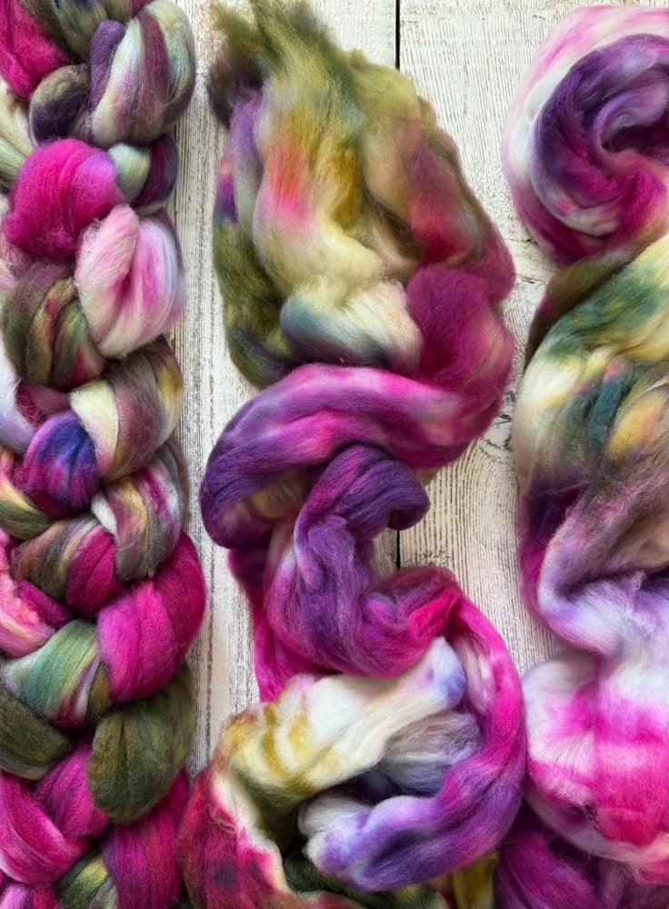 Sweet Pea, on Super Soft: 80% SW fine Merino, 20% Cashmere