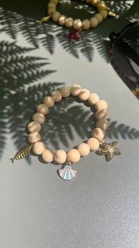 Image 5 of bracelets Woodstock 