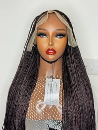 Image 4 of NAOMI BRAIDS 2.0