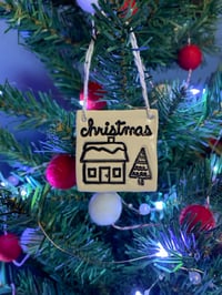 Image 3 of Small Christmas House Tile decoration. 
