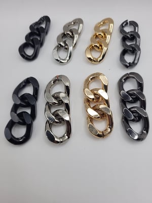 Image of (LARGE)Curb Chain - 4 Colours