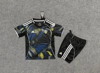Leeds Black Kit