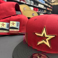 Image 2 of New Era 9Fifty Pinot Black Vegas Gold