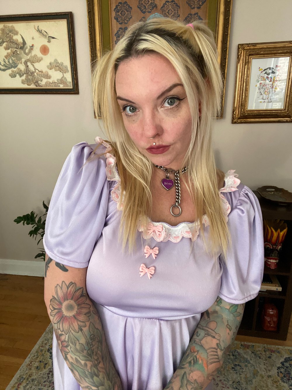 Image of Purple princess dress w bow buttons
