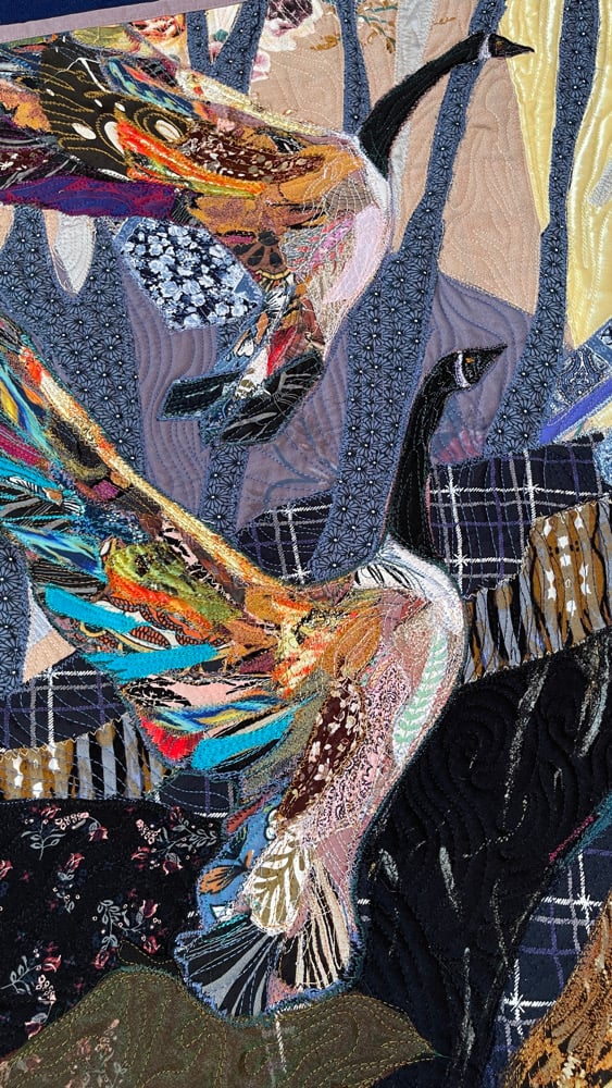 "Let's fly on" - 73x48 cm, art quilt with birds Image 15