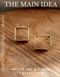 Image 4 of Yaris Square Stud Earrings 