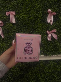 Image 1 of Glue rings 