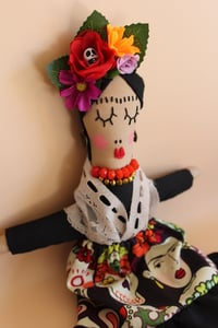 Image 3 of Mini Fridas