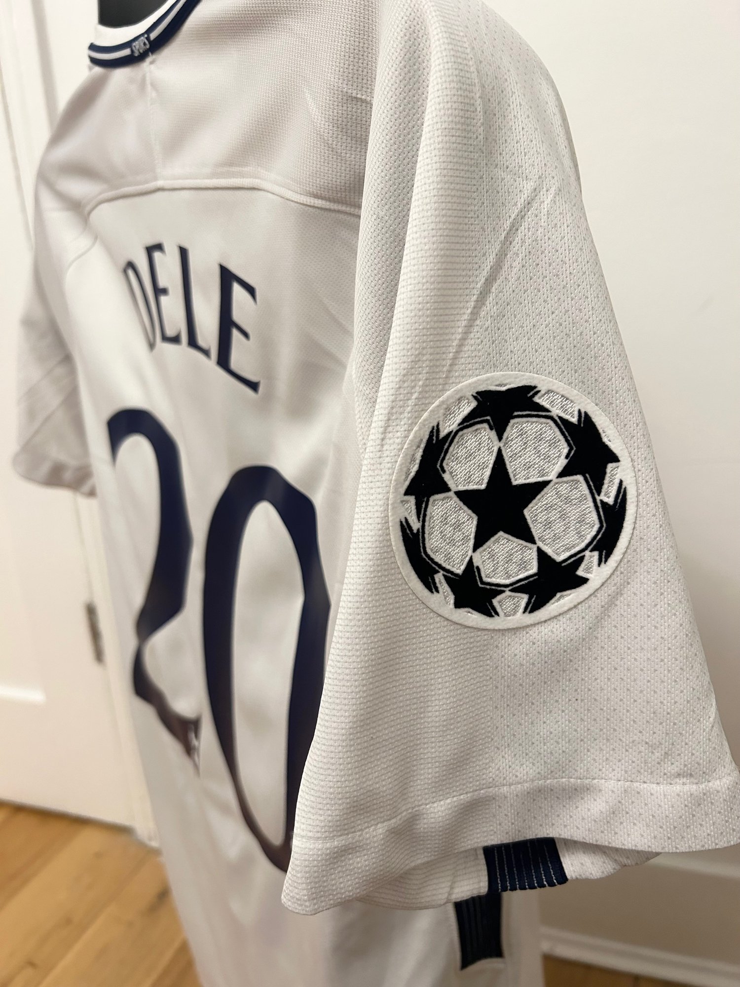 Image of Tottenham Hotspur “DELE 20” 2017/18 Home Shirt + UCL patches (M)