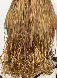 Image 4 of YEMS WAVY BRAIDS