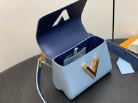 Image 3 of WINTER BLUE PURSE