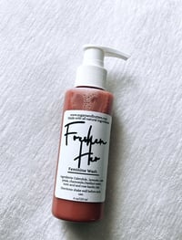 Freshen Her Feminine wash