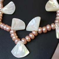 Image 4 of pink pearls & MOP choker